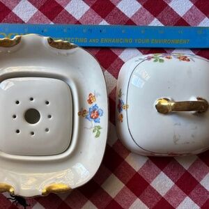 Bavarian Vintage porcelain butter/cheese dish with lid